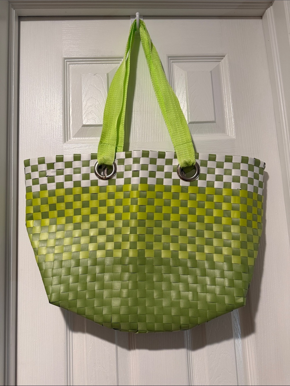 Green Woven Tote Bag - Lightweight Checkerboard Shoulder Bag